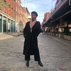 Meet your Posher, Victoria